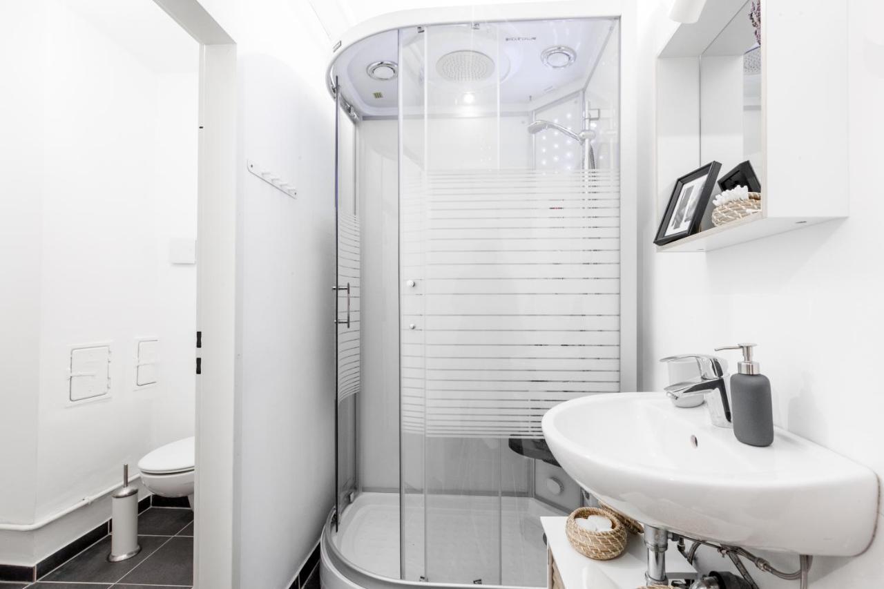 Arbio I Cosy Spacious Apartment In Kreuzburg Берлин Екстериор снимка